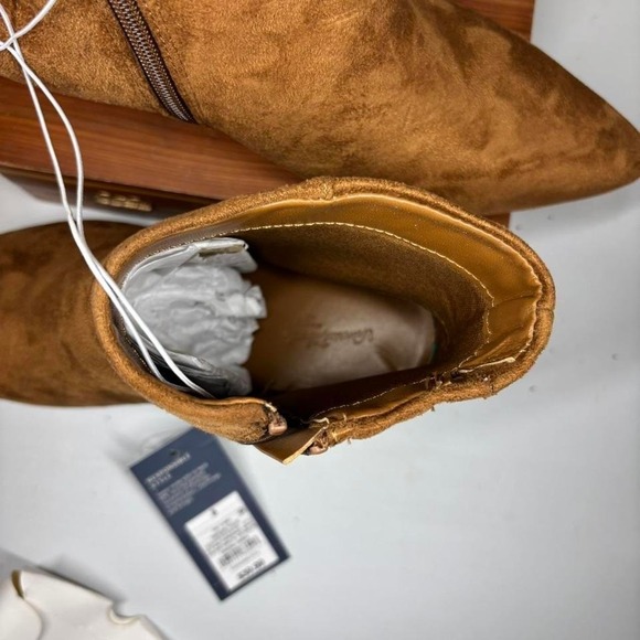 Universal Thread Womens 8 Brown Faux Suede Pointed Kitten Heel Ankle Boots NWT - Picture 5 of 6
